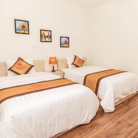 Ferienwohnung Vinata 289 Khuat Duy Tien Hanoi Exterior foto